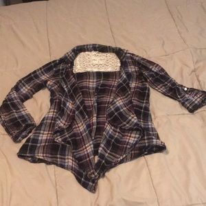 Lace back, flowy open flannel/shrug